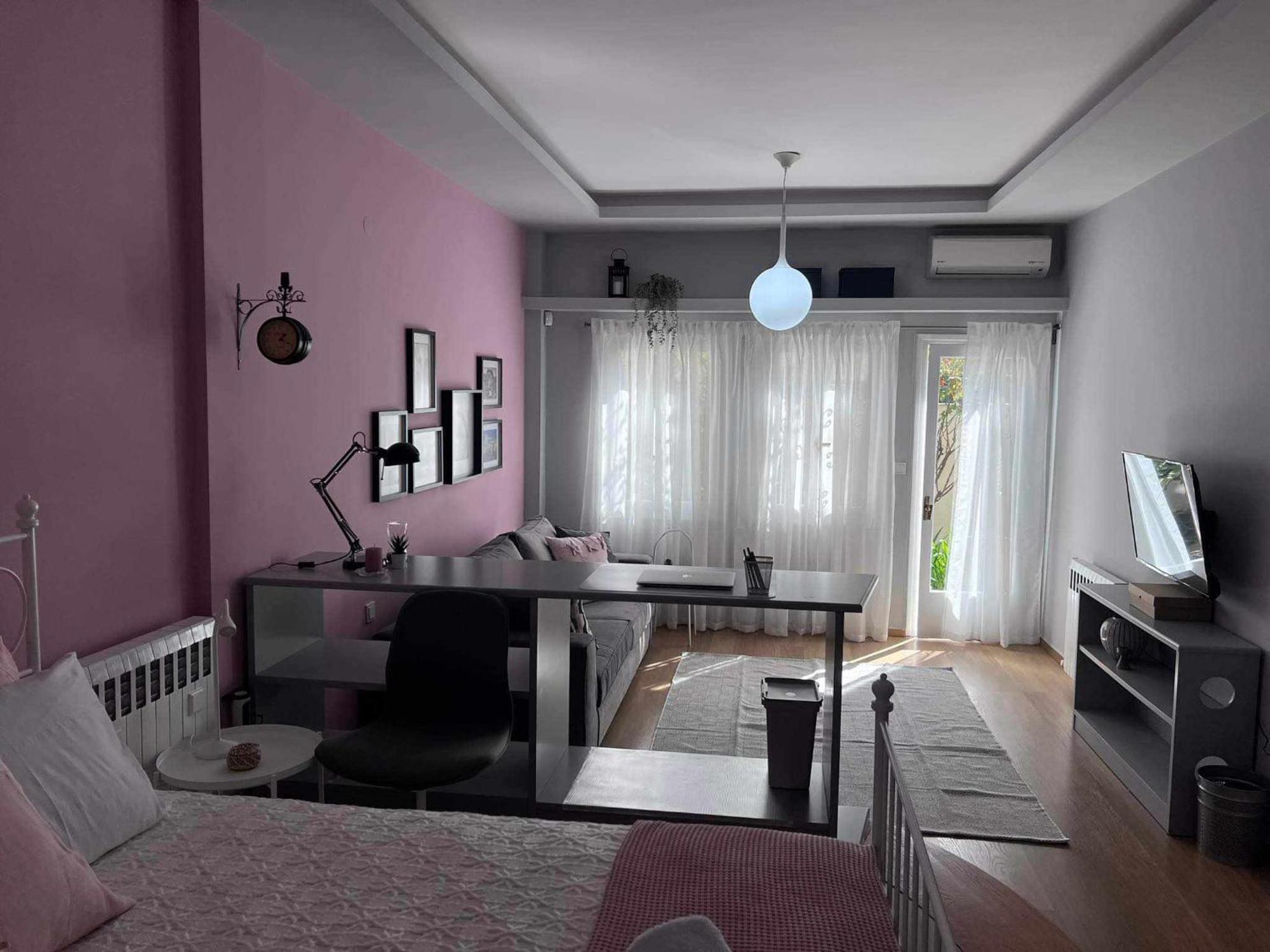 RETRO HOUSE WITH GARDEN IN ANOPOLI ≡ Салоники, Греция ≡ Lowest Booking  Rates For Retro House With Garden In Anopoli in Салоники